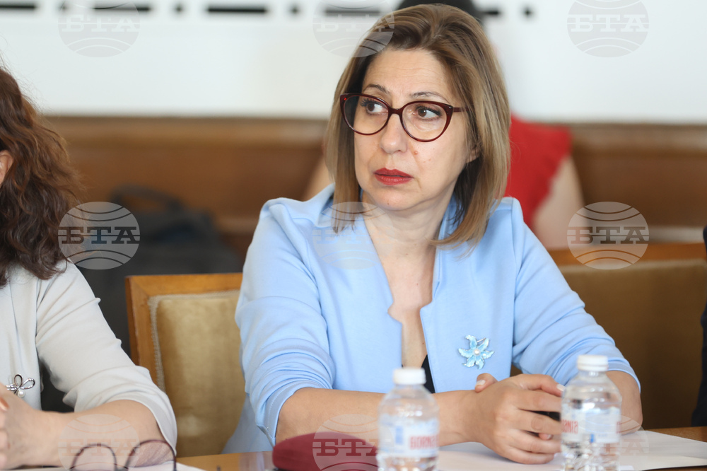 Парламент - комисия по културата и медиите - заседание