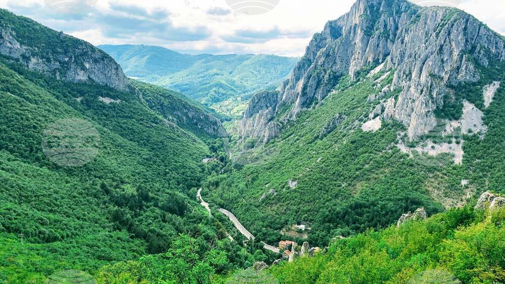 Една разходка и двудневен преход във високата планина ще организират през юли от Природен парк "Врачански Балкан"