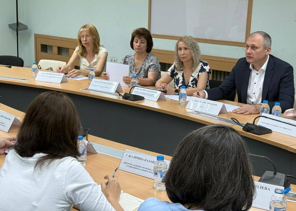 Валентин Мундров: Банките ще получават автоматизирана справка по електронен път