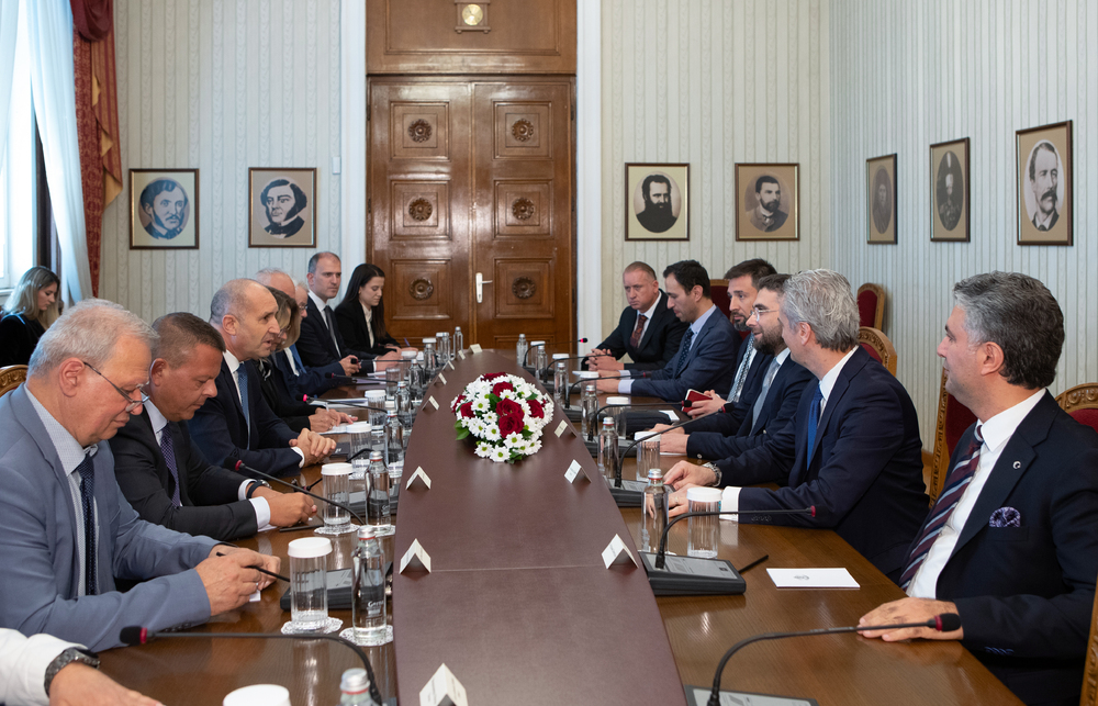 Bulgaria and Turkiye Explore Deeper Cooperation in Transport, Energy and Defence