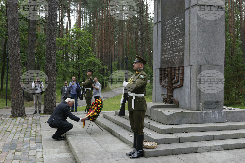 Германският президент Щайнмайер отдаде почит на жертвите на нацизма в Литва