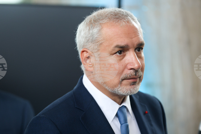 Нека заедно продължим да насърчаваме Париж като катализатор на мир, каза помощник генералният директор за културата на ЮНЕСКО Ернесто Отоне