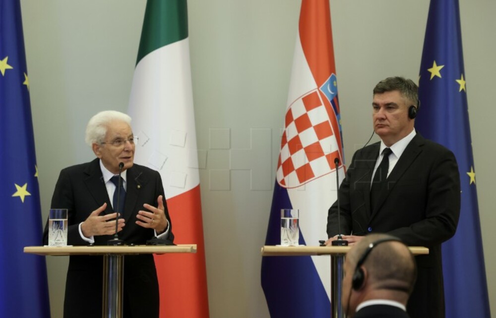 ХИНА: Президентите на Хърватия и Италия се срещнаха днес в Загреб