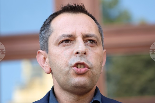 MECh Floor Leader: Social Contract between Government and Public Was Torn to Pieces
