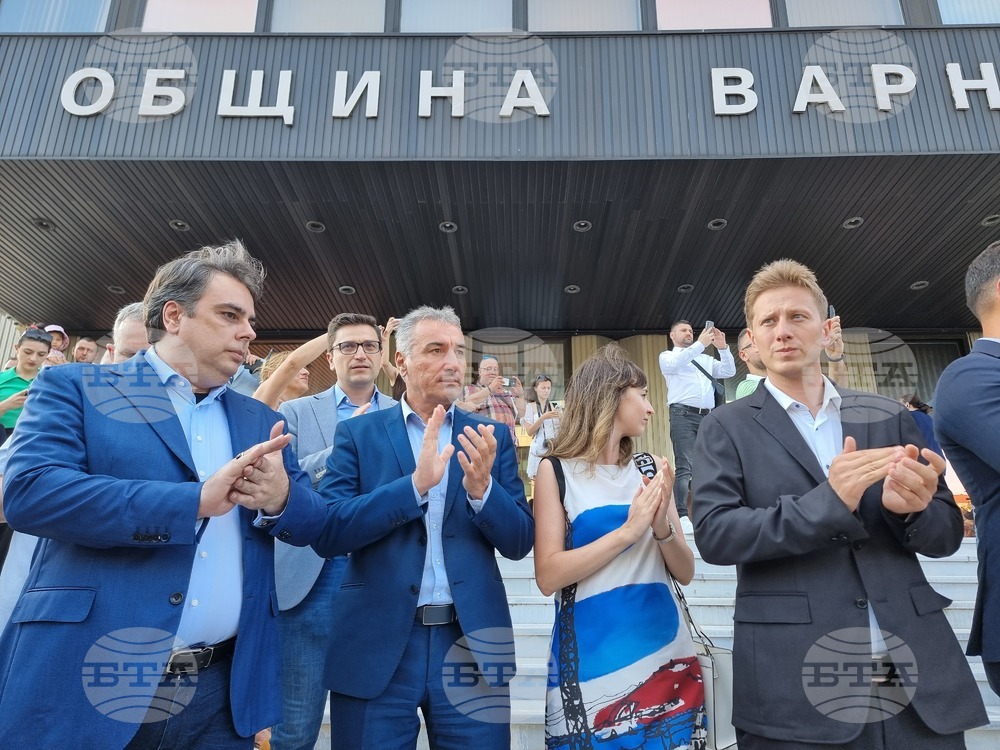 Варна - Протест в подкрепа на задържания кмет на града Благомир Коцев