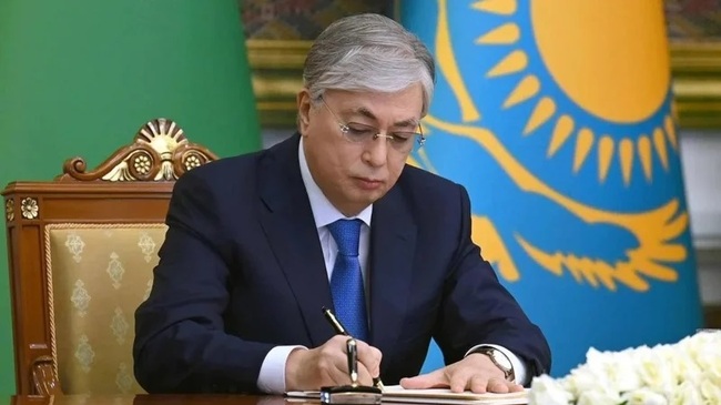Казинформ: Президентът на Казахстан изпрати писмо с отговор до Доналд Тръмп