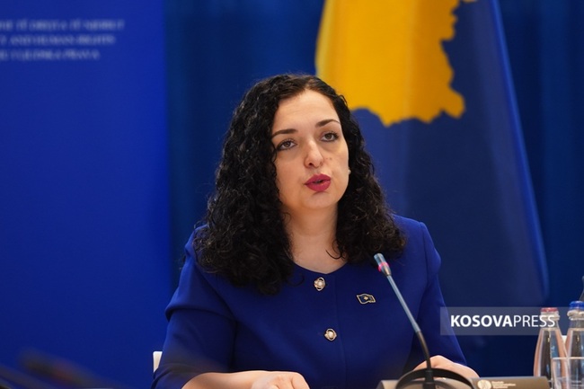 КосоваПрес: Гласът на майките от Сребреница остава най-силният призив срещу забравата и несправедливостта, каза косовският президент Османи