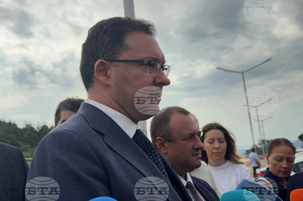 Toll Cameras to Monitor Emergency Lane Use, Average Speed Under Upcoming Legal Changes, Interior Minister Says
