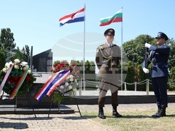 Хърватия - Румен Радев - Българско военно гробище - почит