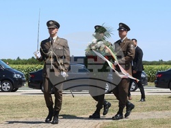 Хърватия - Румен Радев - Българско военно гробище - почит