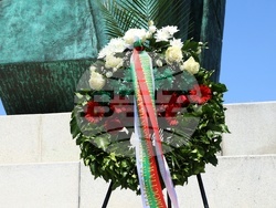 Хърватия - Румен Радев - Българско военно гробище - почит