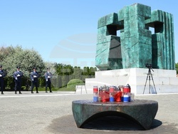 Хърватия - Румен Радев - Българско военно гробище - почит