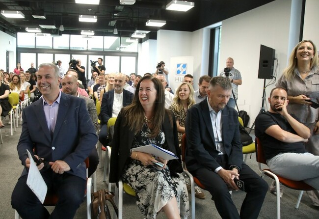 ХИНА: Повечето хърватски фирми са запознати с изкуствения интелект, но рядко го използват, сочат резултатите от изследване