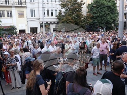 Протест - „Да свалим бухалките на дерибеите“