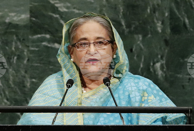 Бангладешки прокурор поиска смъртна присъда за свалената от власт премиерка Шейх Хасина по обвинения в престъпления срещу човечеството