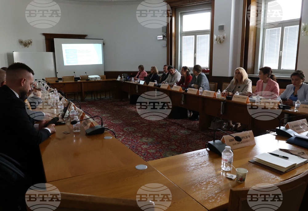 Народно събрание - Комисия по труда и социалната политика - заседание