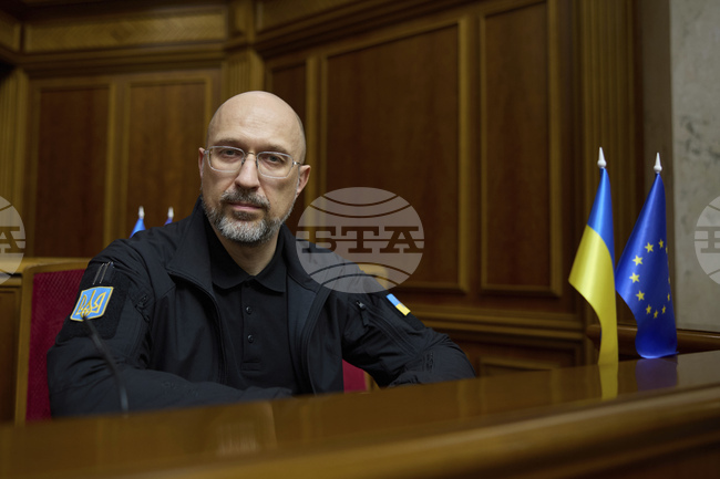 Новият украински министър на отбраната се срещна с висшето военно командване, за да се запознае с нуждите на фронта