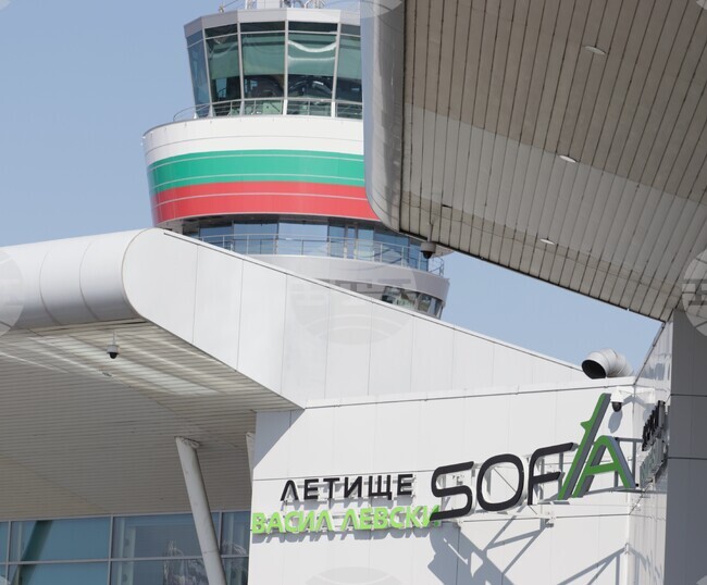 Consumer Protection Commission Detects Non-compliance with Euro Introduction Act at Sofia Airport Food and Retail Outlets