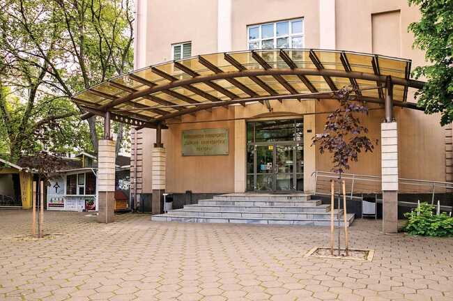 Таксите за платено обучение в Пловдивския университет "Паисий Хилендарски" ще бъдат в минимално допустимия размер