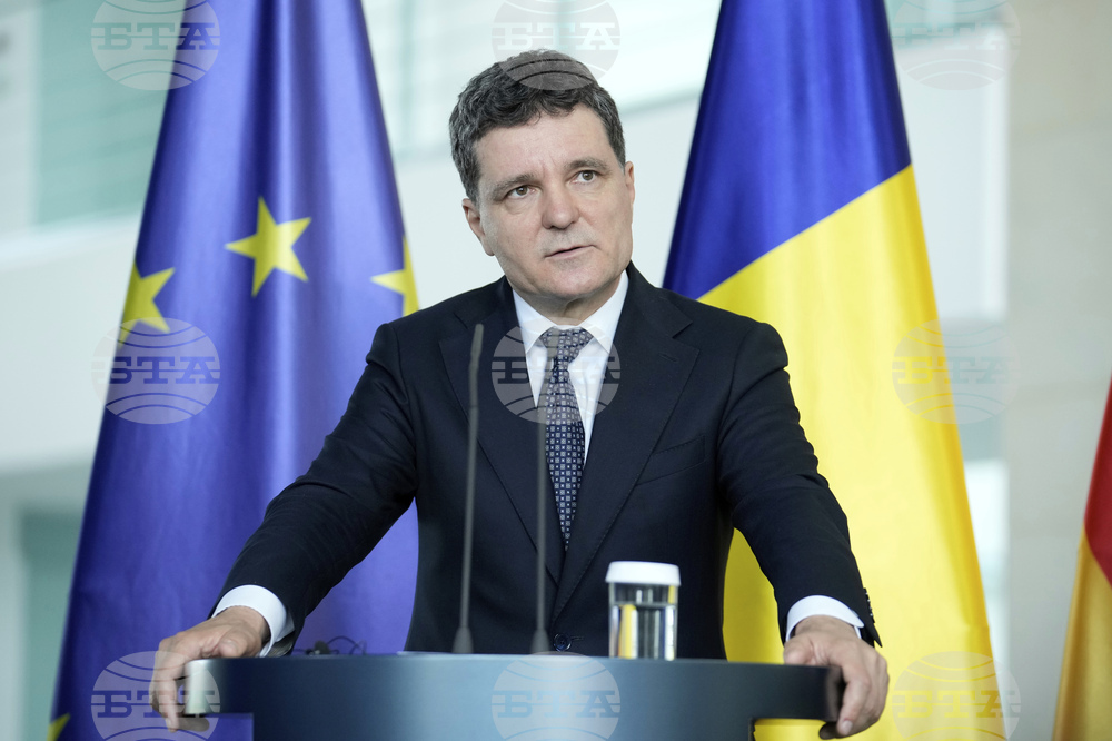 Германският производител на оръжие "Райнметал" води преговори с румънската оръжейна компания "Ромарм" за съвместно предприятие за боеприпаси
