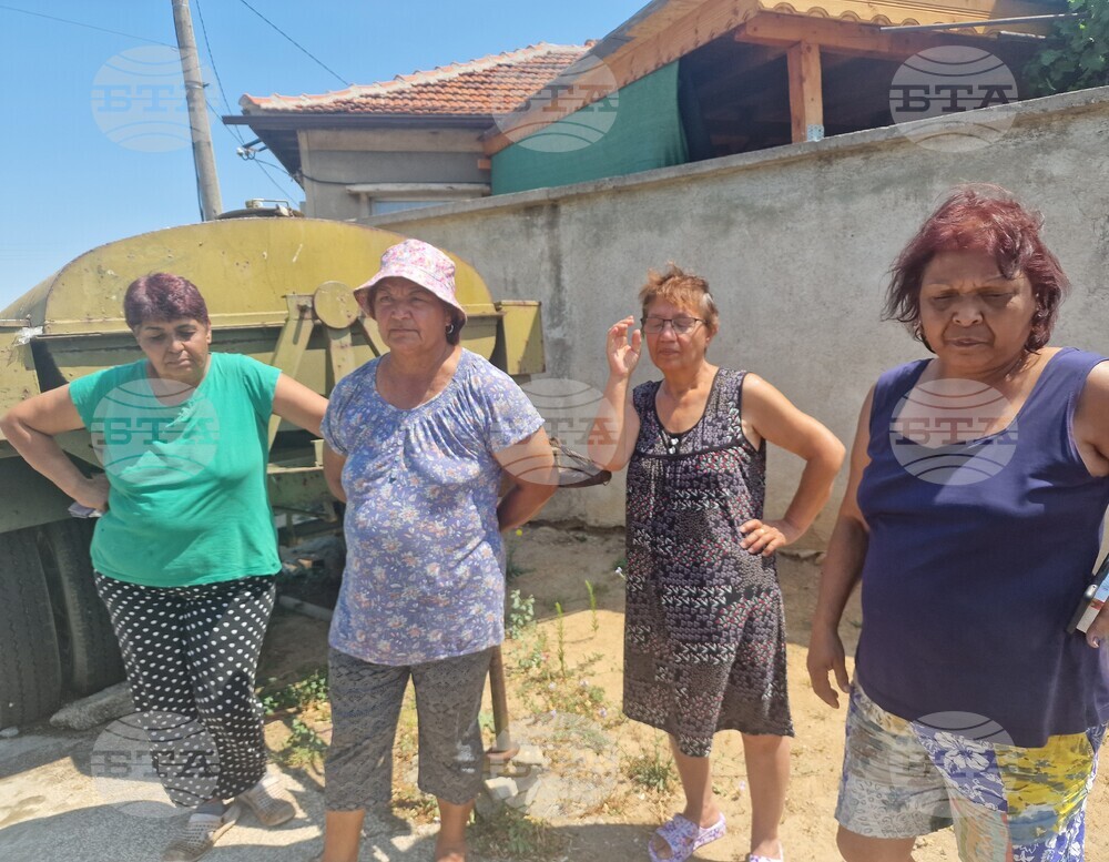 Residents of Aleksandrovo Village Protest over Lack of Water Supply