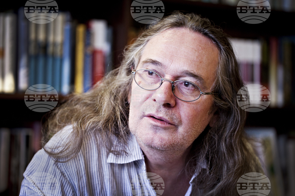 Норвежкият писател Ингвар Амбьорнсен почина на 69-годишна възраст