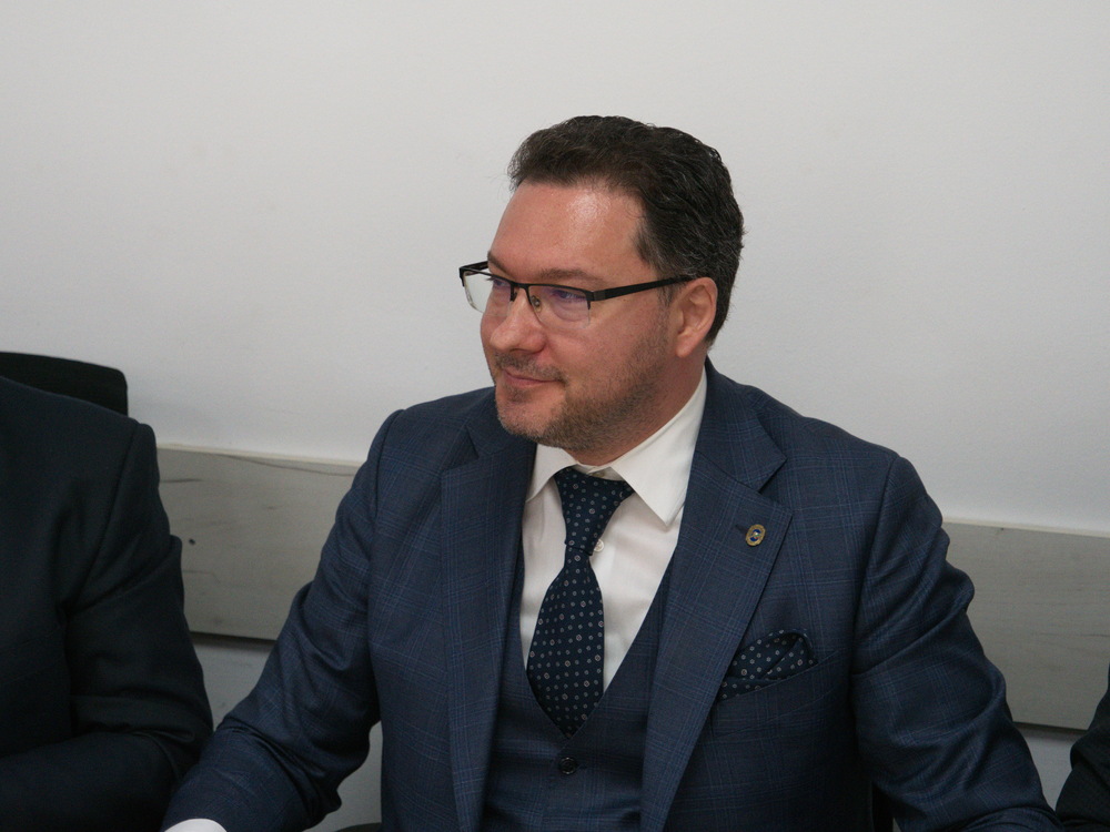 Министър Митов: Рекордното количество заловен кокаин е резултат от координираните действия на институциите