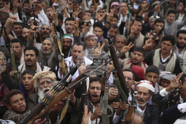 Задържаните от хусите служители на ООН в Йемен ще бъдат изправени пред съда във връзка с израелската атаката от края на август