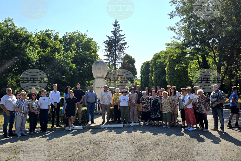 Долни Дъбник - Илия Бешков - годишнина
