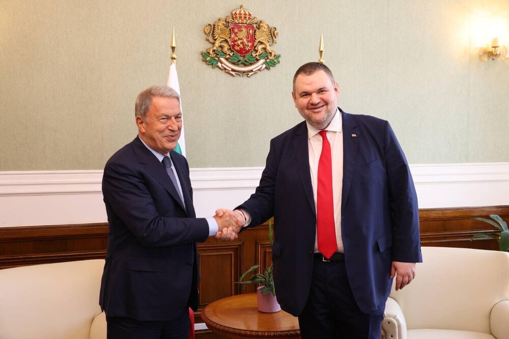 Delyan Peevski Meets with Turkish Defence Committee Chair General Hulusi Akar