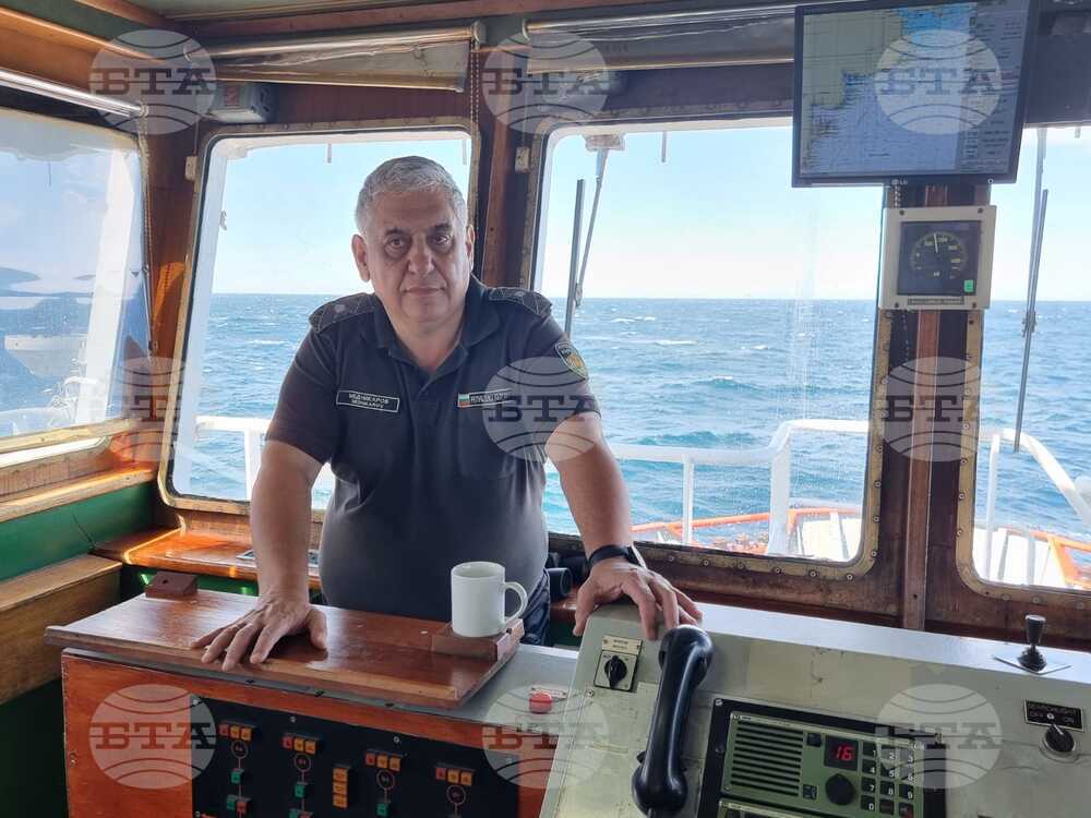 BTA :: Day 57: Flotilla Admiral Boyan Mednikarov, Rector of Varna Naval ...