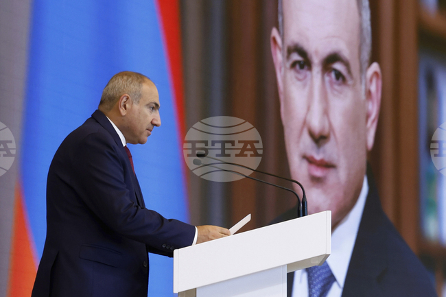 АРМЕНПРЕС: Премиерът на Армения призова първия президент на страната да се успокои и да се наслади на установилия се в страната мирен живот