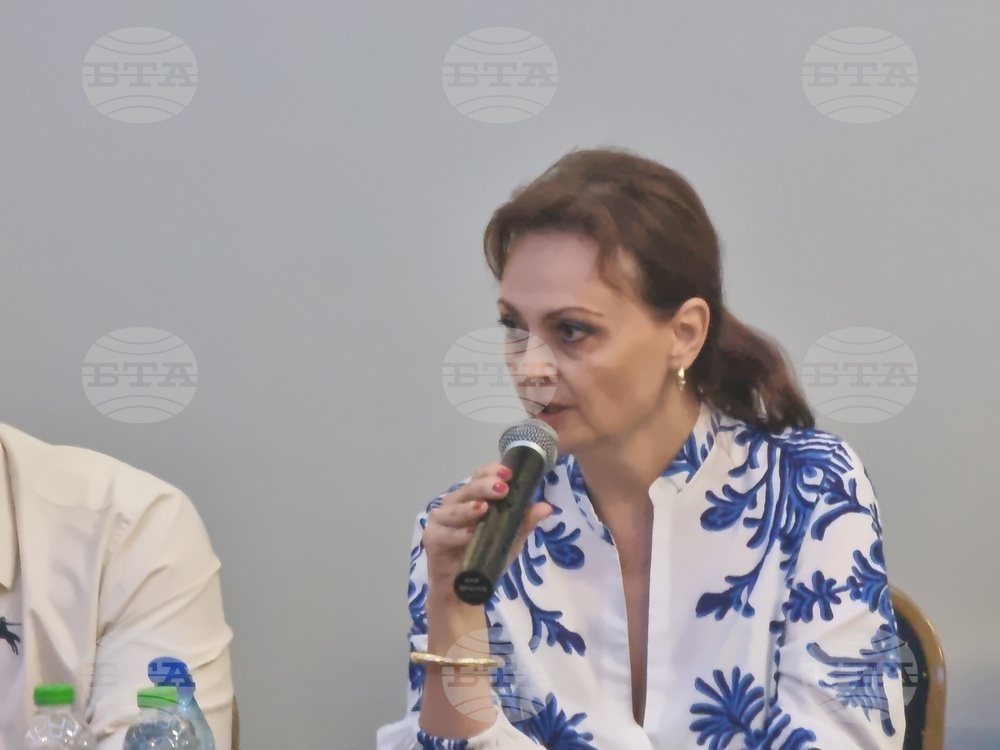 Industry Executive Expects Current Summer Tourist Season to Be Most Successful Yet