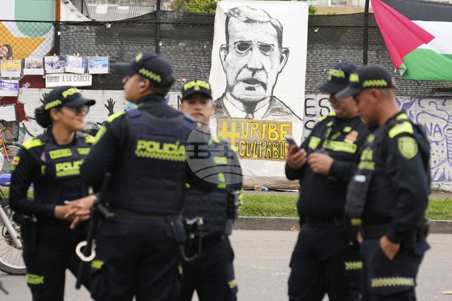 Колумбийски съд призна бившия президент Алваро Урибе за виновен в повлияване на свидетел, Рубио го определи като "тревожен прецедент"