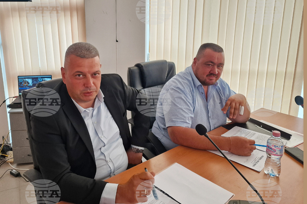 Неделино - Общински съвет - траурен автомобил