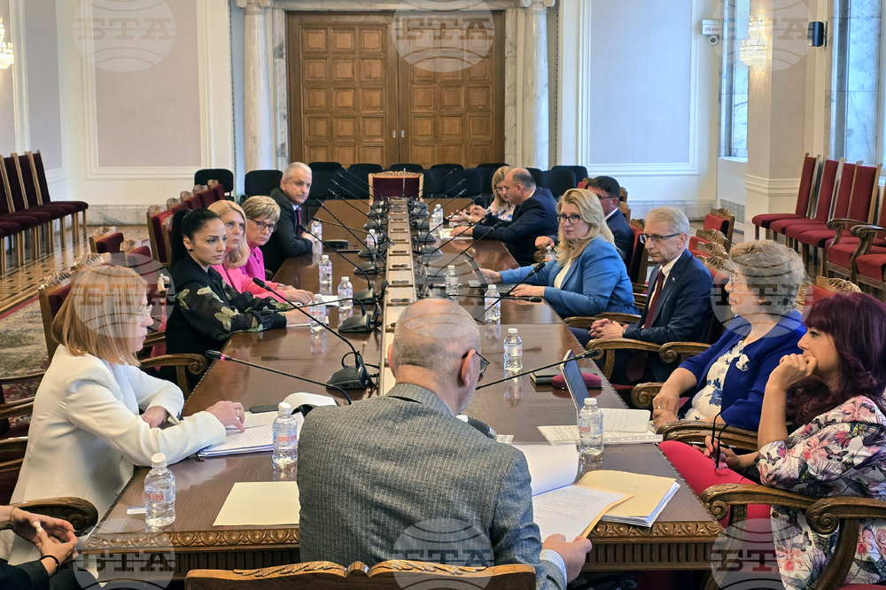 Редовен час по здраве да има в рамките на часа на класния ръководител, предлагат от партия „Меч“