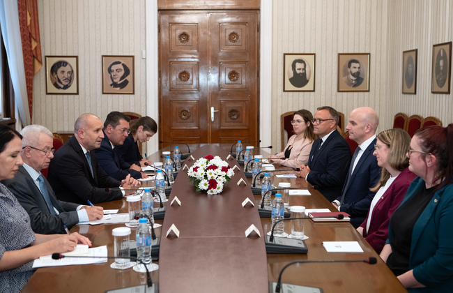 Президентът Румен Радев оцени високо подкрепата на Великобритания за България при осъществяване на охраната на външните граници на ЕС