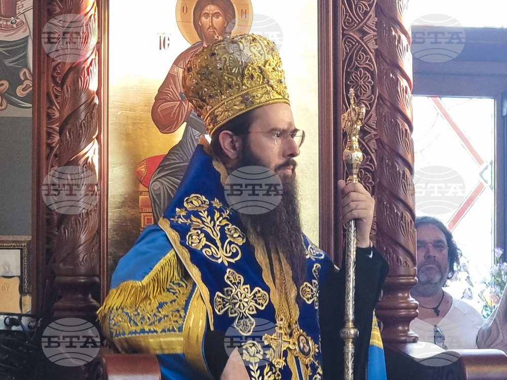 Ямбол - поклонение пред чудотворна икона