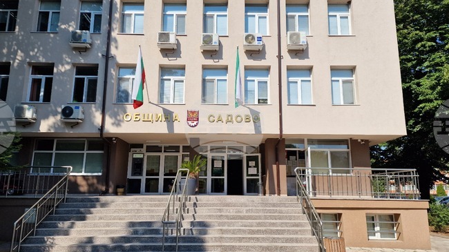 На среща в Садово обсъдиха въпроси за изплащането на пенсиите и превалутирането при въвеждането на еврото