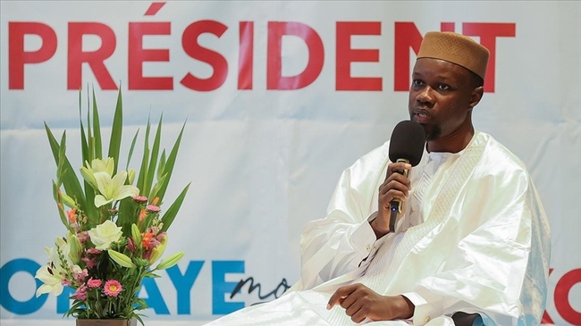 АА: Премиерът на Сенегал Усман Сонко пристига на официално посещение в Турция