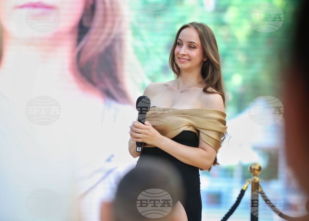 Бургас - Стефани Кирякова - "Родена за Олимп" - среща