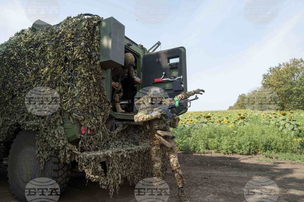 Зеленски изключи каквото и да било изтегляне на украинските войски от Донбас
