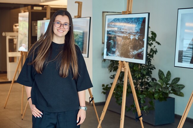 Община Разлог: Дара Цинзова представя „Между Разлог и света“