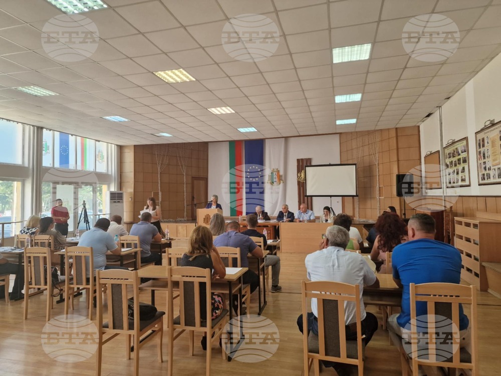 Община Кубрат ще предложи за продажба 28 поземлени имота в местността Старата чешма в землището на общинския център