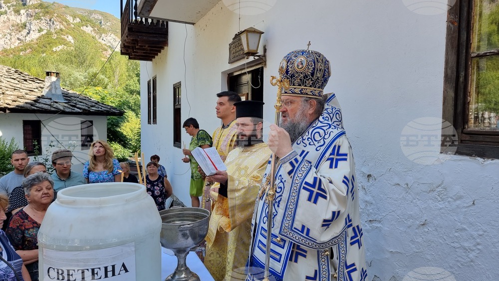 Черепишки манастир - празник