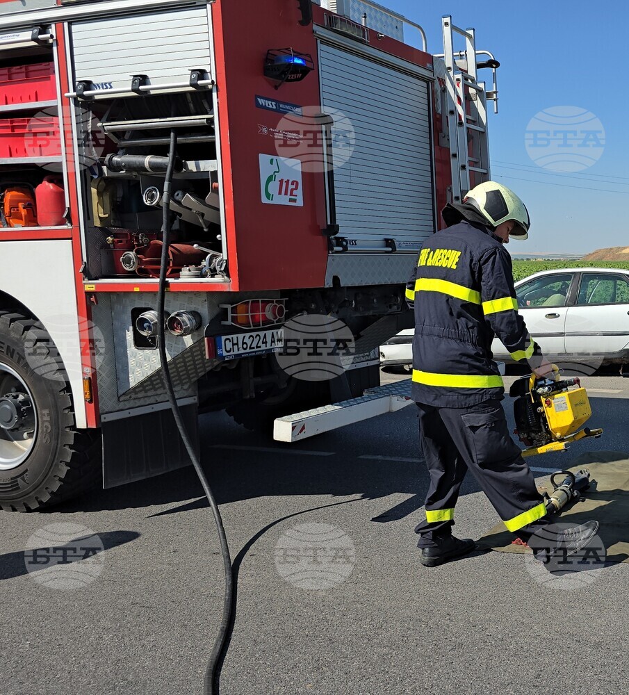 Общо 23 пожара са ликвидирани в страната през последното денонощие, един човек е загинал
