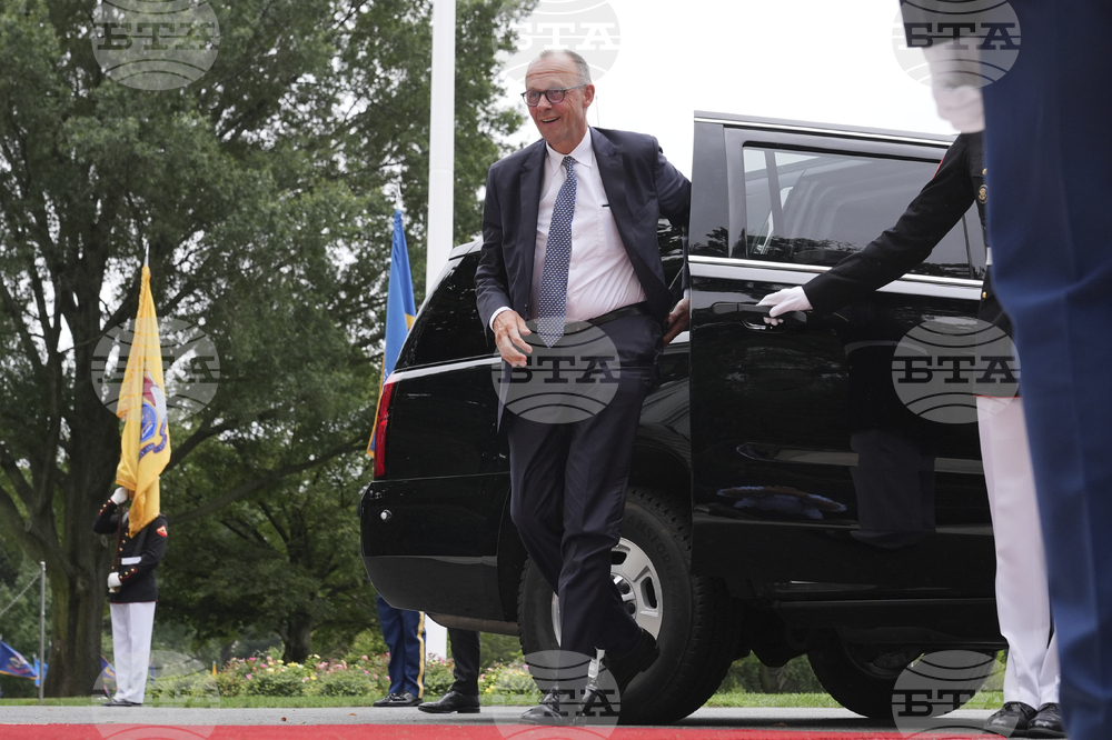 Германският канцлер каза, че Путин и Зеленски ще се срещнат до 2 седмици