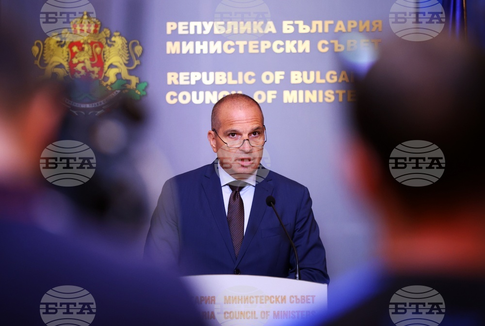 Government Aims to Make Rail Transport Backbone of Public Transport, Minister Says