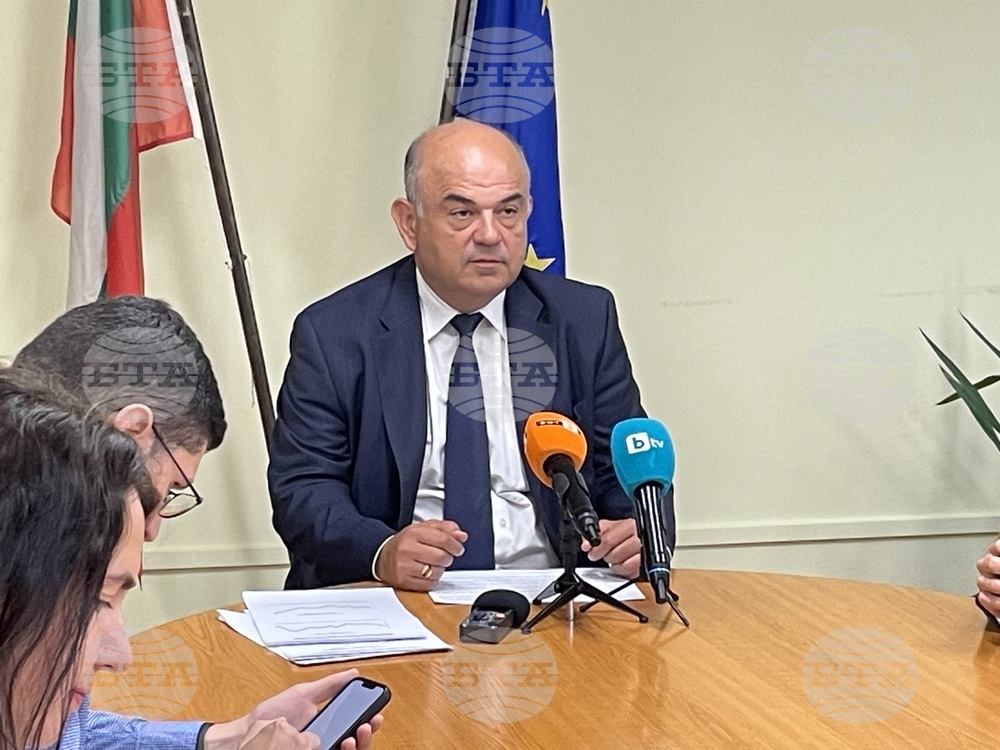 Цената на потребителската кошница запазва стойността си от 97 лева, съобщи председателят на ДКСБТ Владимир Иванов