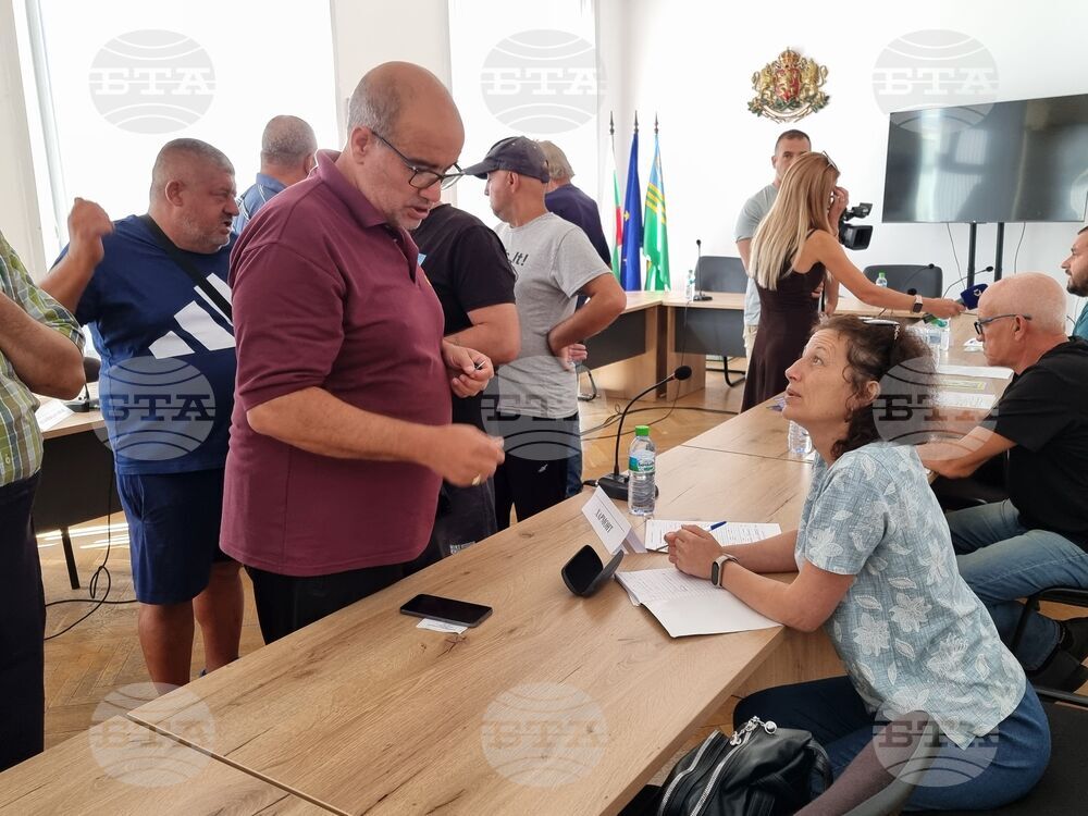 Трудова борса в Ямбол срещна работодатели с търсещи заетост